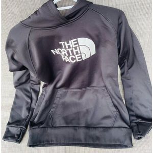 Black north face sweater